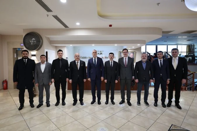 Çalışma ve Sosyal Güvenlik Bakanımız Prof. Dr. Vedat Işıkhan ile Kısa Bir Sohbet Gerçekleştirdik