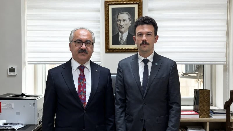 Cumhurbaşkanlığı Sosyal ve Gençlik Politikaları Kurulu Üyesi Sayın Tarkan Zengin’i makamında ziyaret ettik